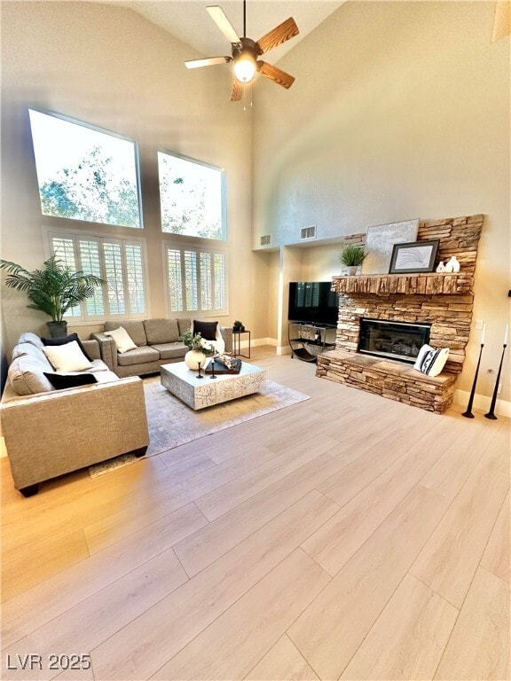 Foto del edificio - 858 La Sconsa Dr