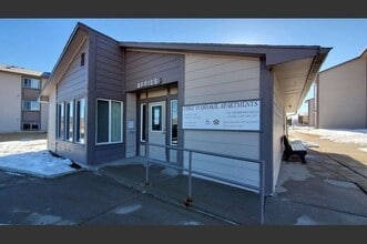 Building Photo - 82 E Hayden Ave