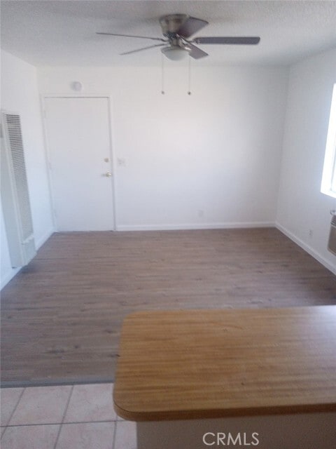 Foto del edificio - 16315 Juniper St