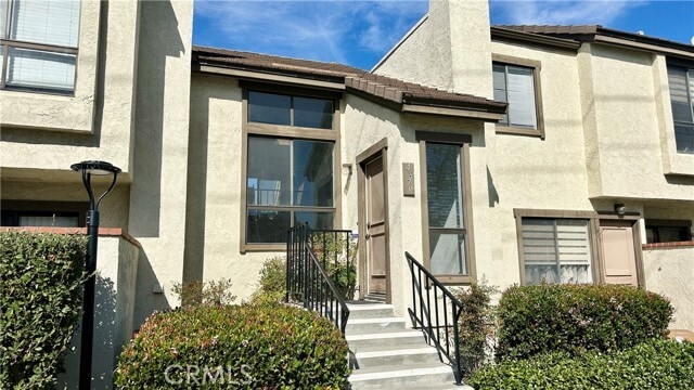 Building Photo - 4878 Embassy Cir