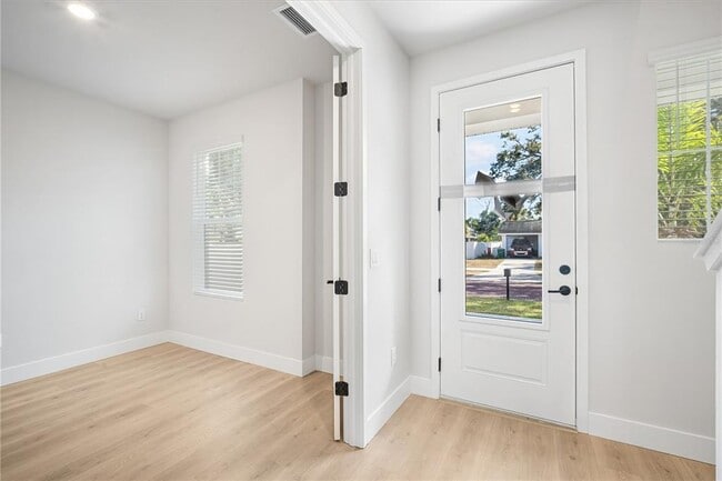 Foto del edificio - 406 N Westland Ave