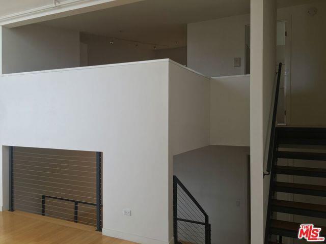 Foto del edificio - 800 Hampton Dr