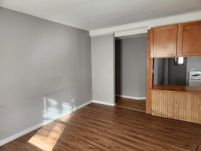 Foto del edificio - 106 W Comanche Ave