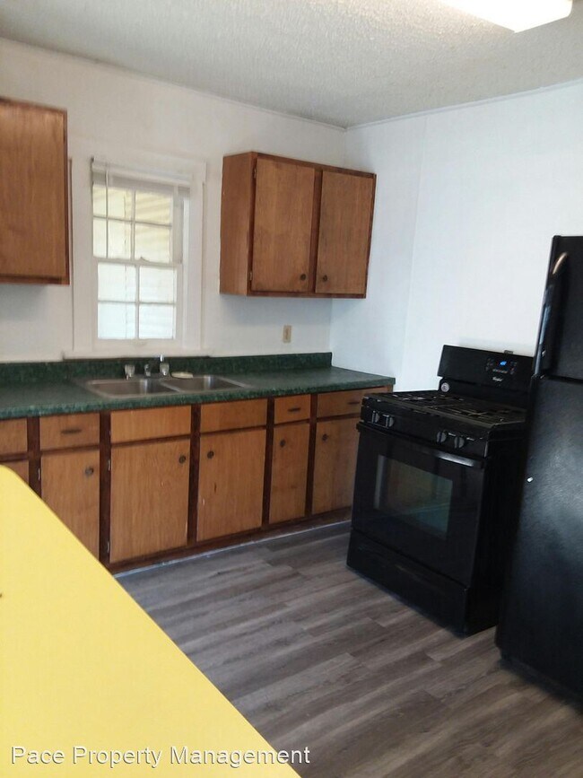 Foto del edificio - 2 br, 1 bath House - 717 North Houston Street