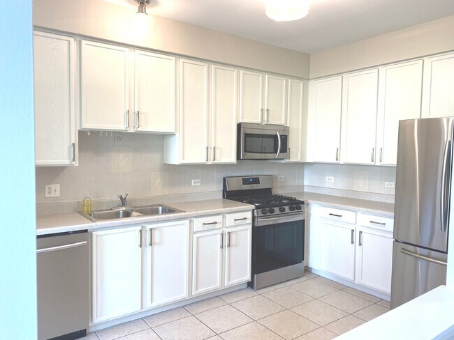 Building Photo - 2924 RUTLAND Cir
