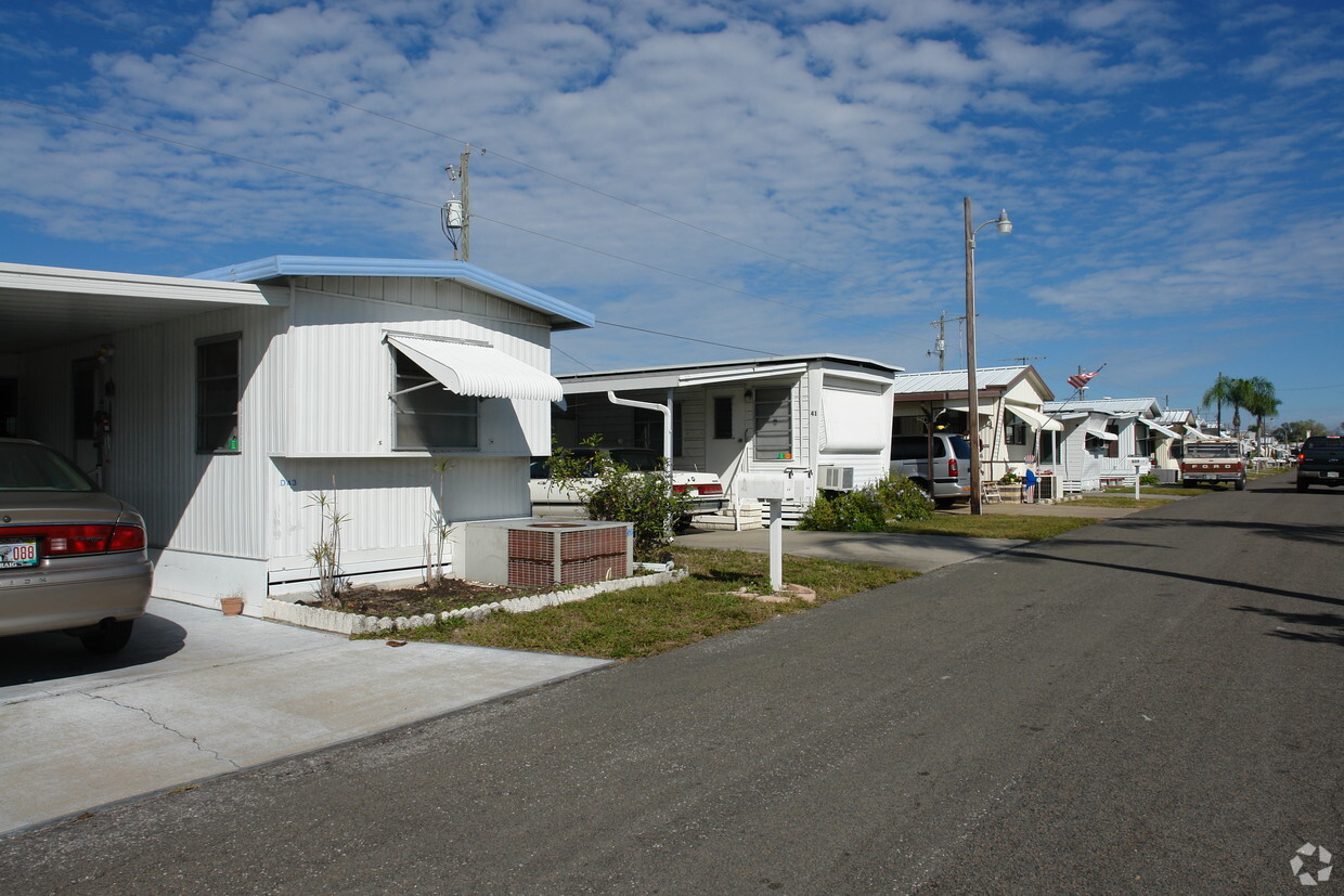 Palmetto Mobile Home Club Inc. Apartments - Palmetto, FL | Apartments.com