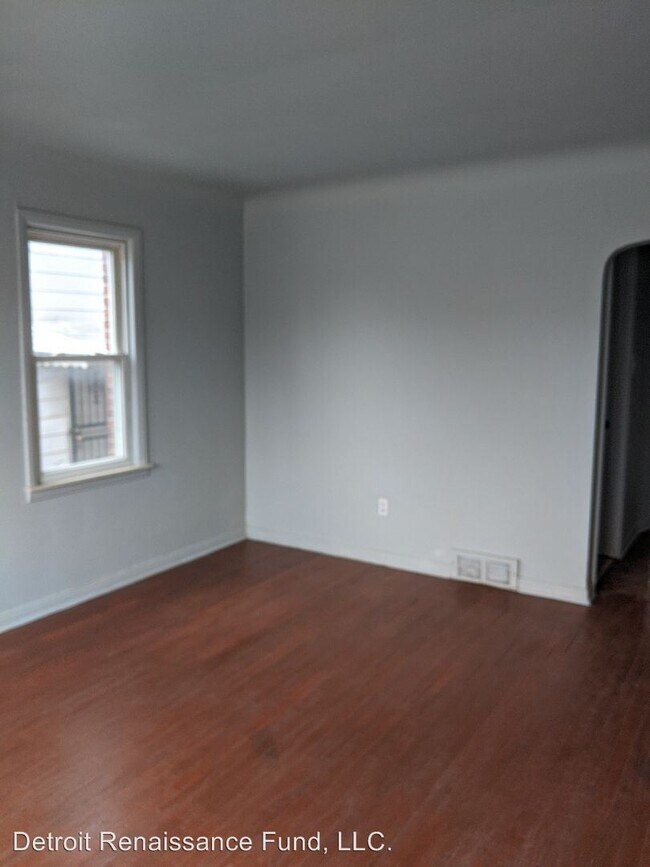 Foto del edificio - 3 br, 1.5 bath House - 17660 Runyon