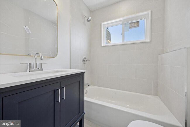 Foto del edificio - 3645 Indian Queen Ln