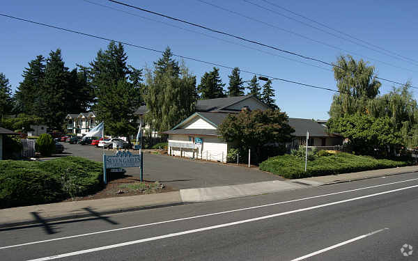 Foto del edificio - Seven Gables Apartments