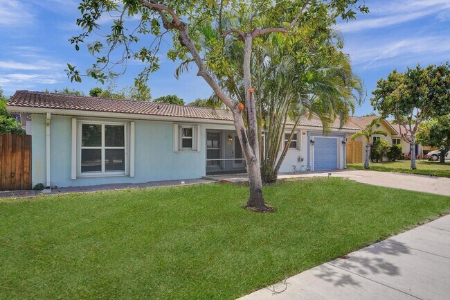 Building Photo - 618 Lindell Blvd