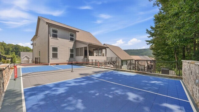 Building Photo - 9202 White Ash Dr