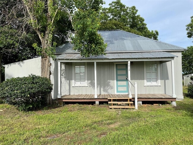 Building Photo - 7012 FM 1952