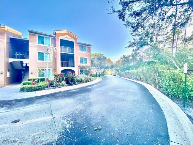 Foto del edificio - 1115 Reserve Ct