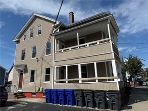 Building Photo - 52 Erastus St