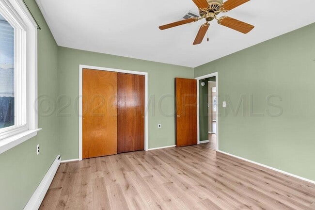 Building Photo - 24 Liberta Dr