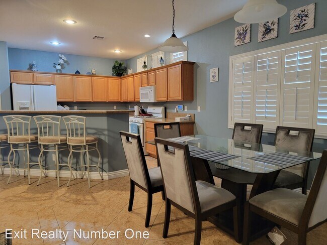 Building Photo - 4 br, 2 bath House - 1704 Logan Valley Lane