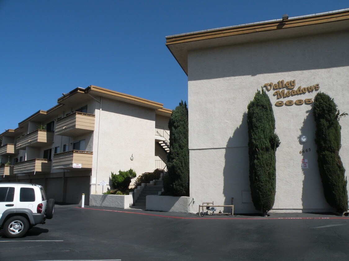 6665 Mission Pl, San Diego, CA 92120 Condo for Rent in San