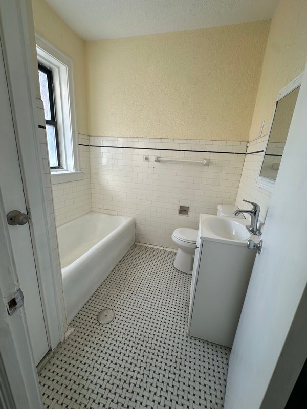 Foto del edificio - 650 E 79th St