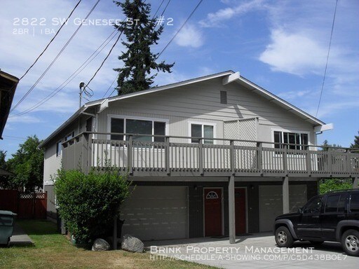 Primary Photo - 2822 SW Genesee St