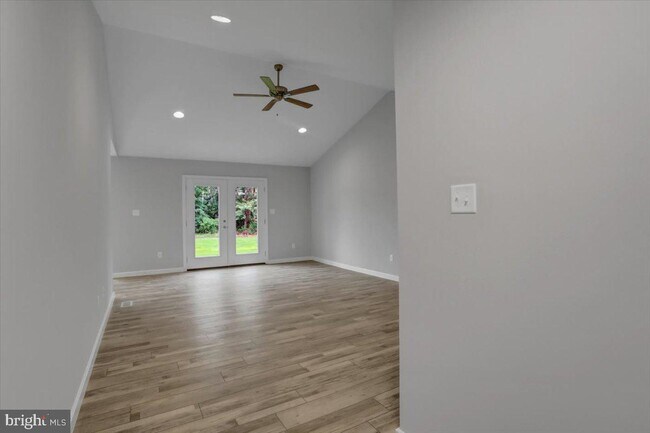 Building Photo - 11650 Airport Rd