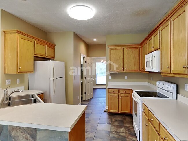 Foto del edificio - 326 Thetahill Rd