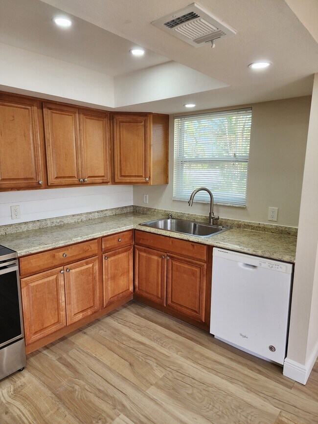 Foto del edificio - 409 80th St