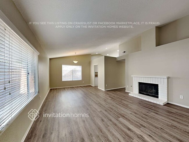 Building Photo - 681 N Driftwood Ave