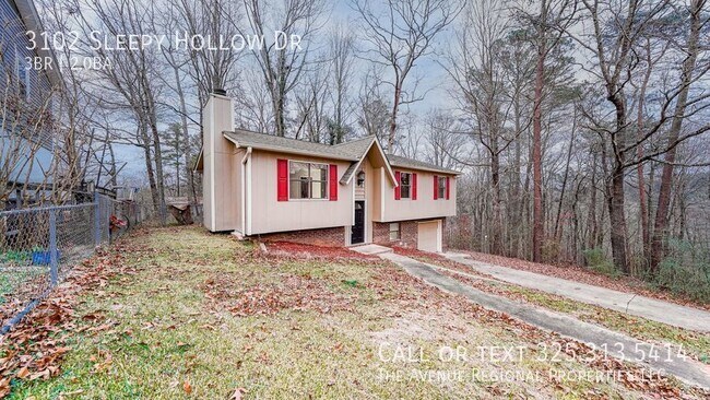 Building Photo - Beautiful Brick Home