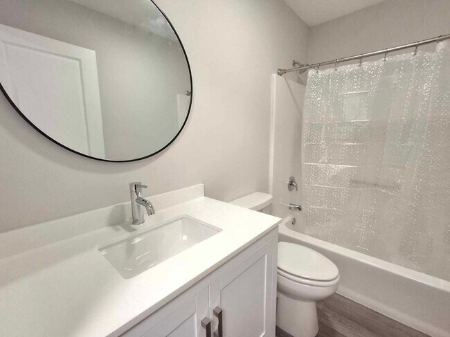 Foto del edificio - 123 Northampton Dr