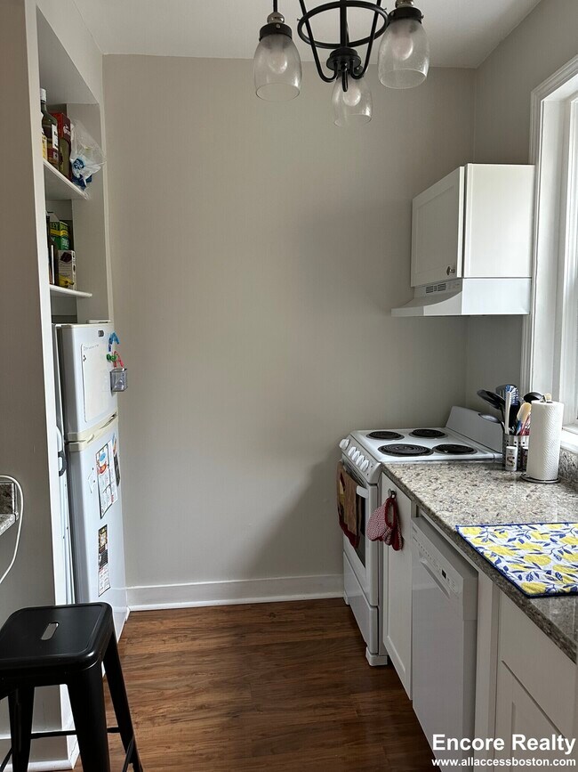 Building Photo - 1189 Commonwealth Ave