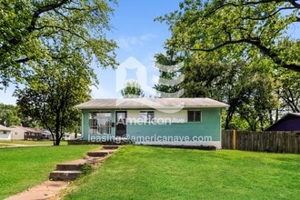 Building Photo - 200 Dundee Cir