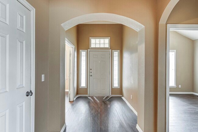 Photo - 824 Terrace Dr House