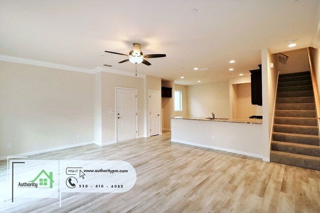 Building Photo - 838 Mission De Oro Dr