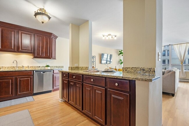 Foto del edificio - 201 E Chestnut St