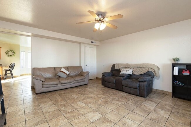Building Photo - Scenic Gemini Meadows Townhome with Open Views & Modern Comfort