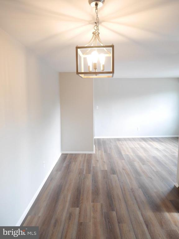 Foto principal - 12005E Tarragon Rd
