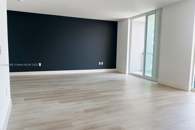 Foto del edificio - 253 NE 2nd St