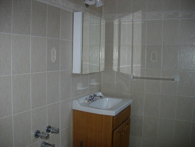 Foto del edificio - 8709 34th Ave