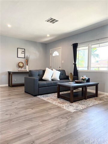 Foto principal - 2526 Strawberry Ln