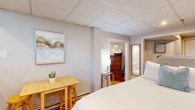 Foto del edificio - 1029 Beacon St