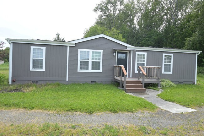 Building Photo - 3 bed 2 bath in Sequim