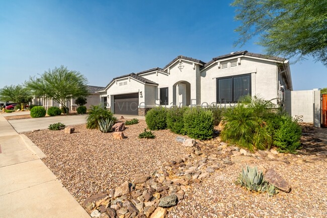 Building Photo - 3476 N Cinnabar Ln