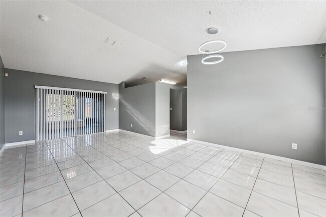 Foto del edificio - 5216 Heatherstone Ct