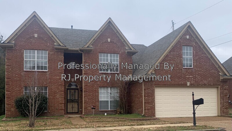 Primary Photo - 5585 Millers Glen Ln