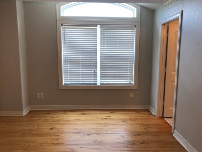 Second view of the master bedroom. - 604 South Ave A