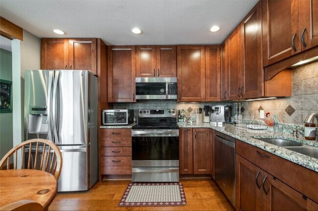 Building Photo - 23800 Co Rd 16