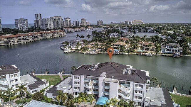 Foto del edificio - 2 br, 2 bath Condo - 255 Park Shore Drive