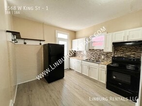 Building Photo - 1568 W King St