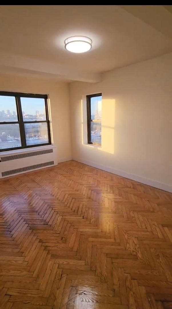 Building Photo - 2575 Palisade Ave