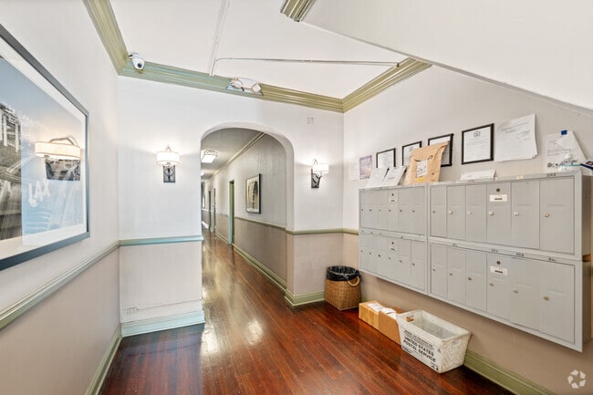 Mail area - Elk Villas